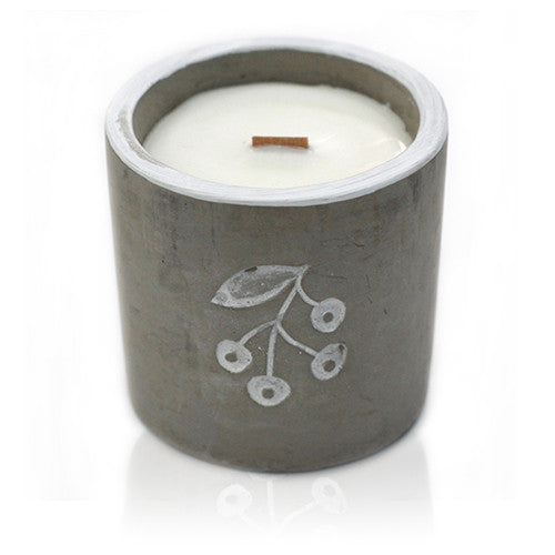Concrete Wooden Wick Candle Med Pot - Berrys - Juniper & Sweet Gin