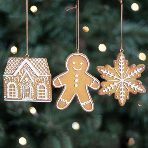 SET OF 3 HANGING GINGERBREAD DECORATIONS