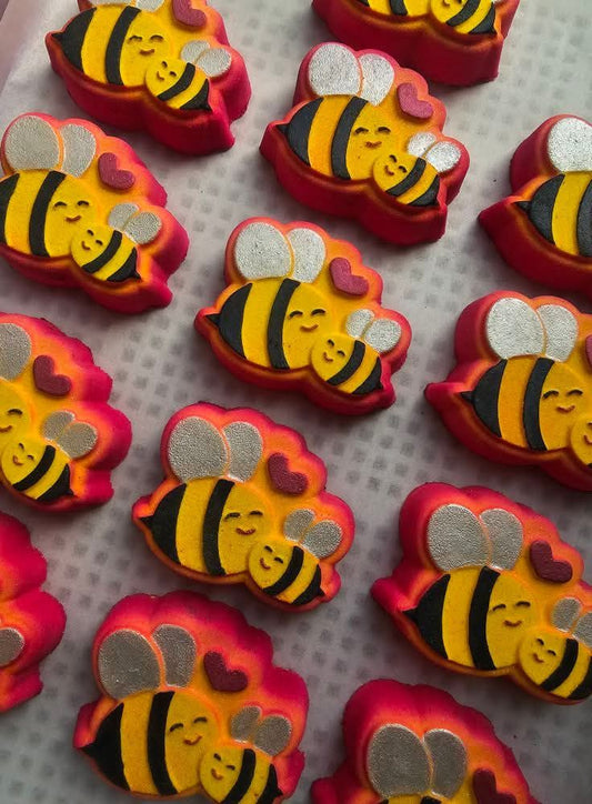 Busy Bees Bath Bomb